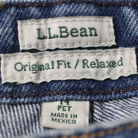 L.L. Bean Original Fit Relaxed Jeans Size 14P - Picture 5 of 5